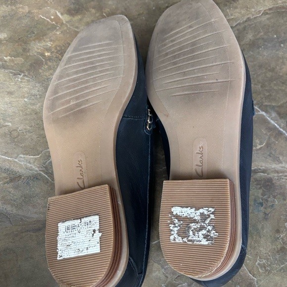 Clarks Sarafyna Iris Loafer - Picture 11 of 13